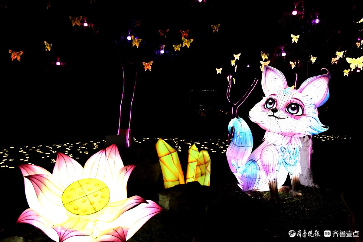 花灯初上年味浓