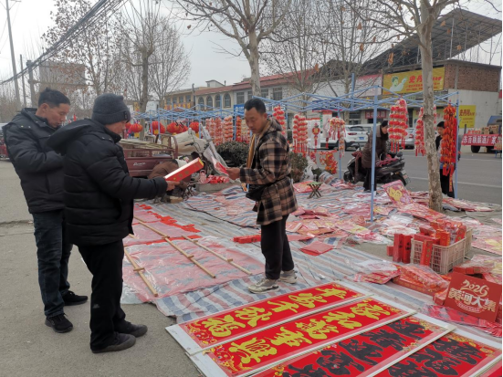 小年烟火旺 年味满街巷｜新泰市青云街道北师集“黄河大集”年味正浓