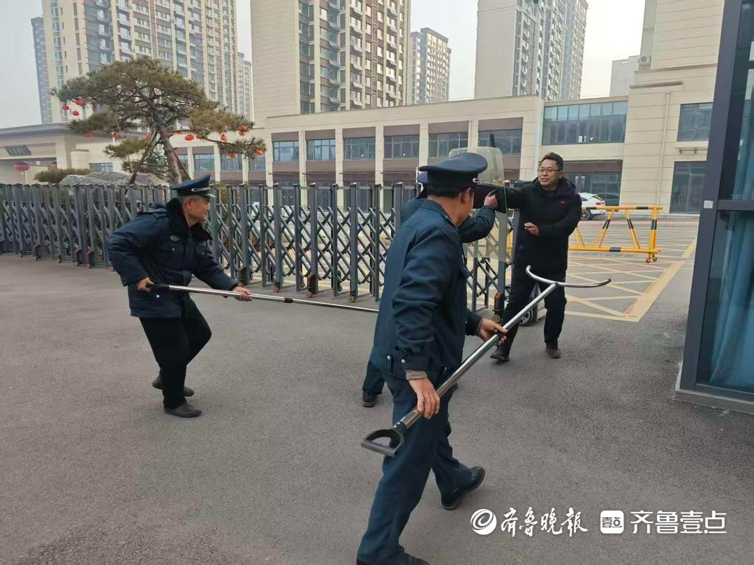 防患未然 守护平安——龙吟学校开展消防及反恐防暴应急演练