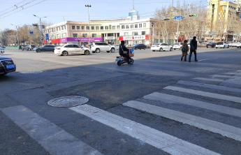 情报站·随手拍|管用！济南经七纬二路口马路破损修好了