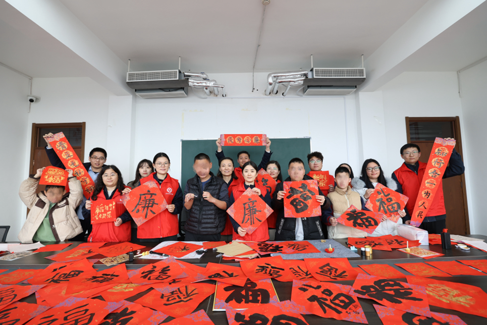 书香温暖新春，“星星的孩子”迎来一场别样的陪伴