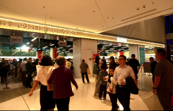 新春走基层丨封关后的首个春节，海南真“热”！