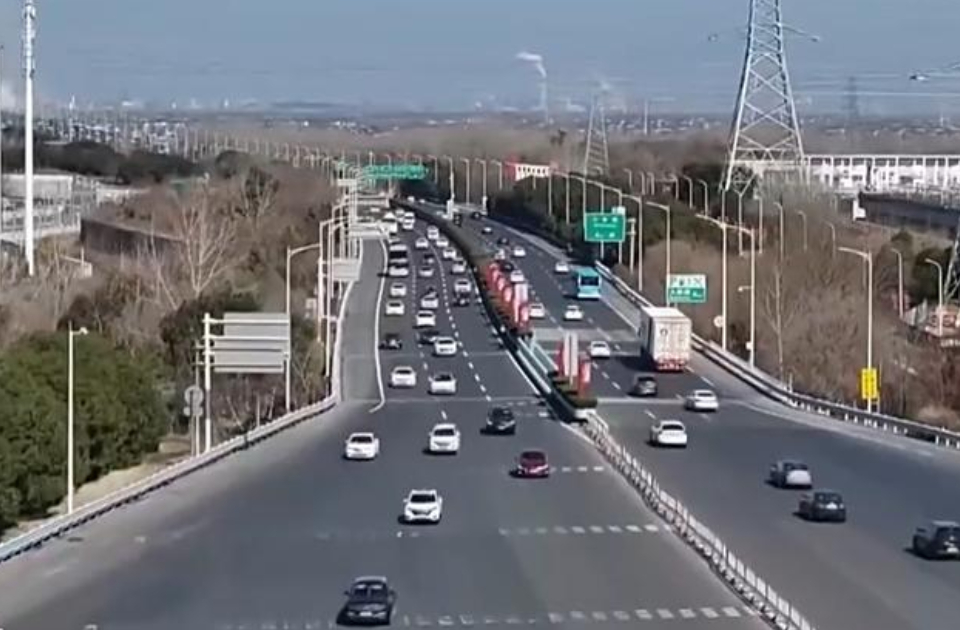 春节假期公路网运行情况如何？一文了解最新报告顺畅出行