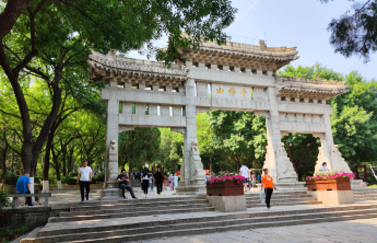 济南千佛山新春游园会通告发布，可能采取限流、缓流等应对措施