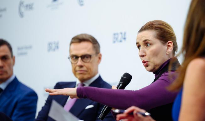 丹麦首相：格陵兰岛“不能定价”，主权必须得到尊重