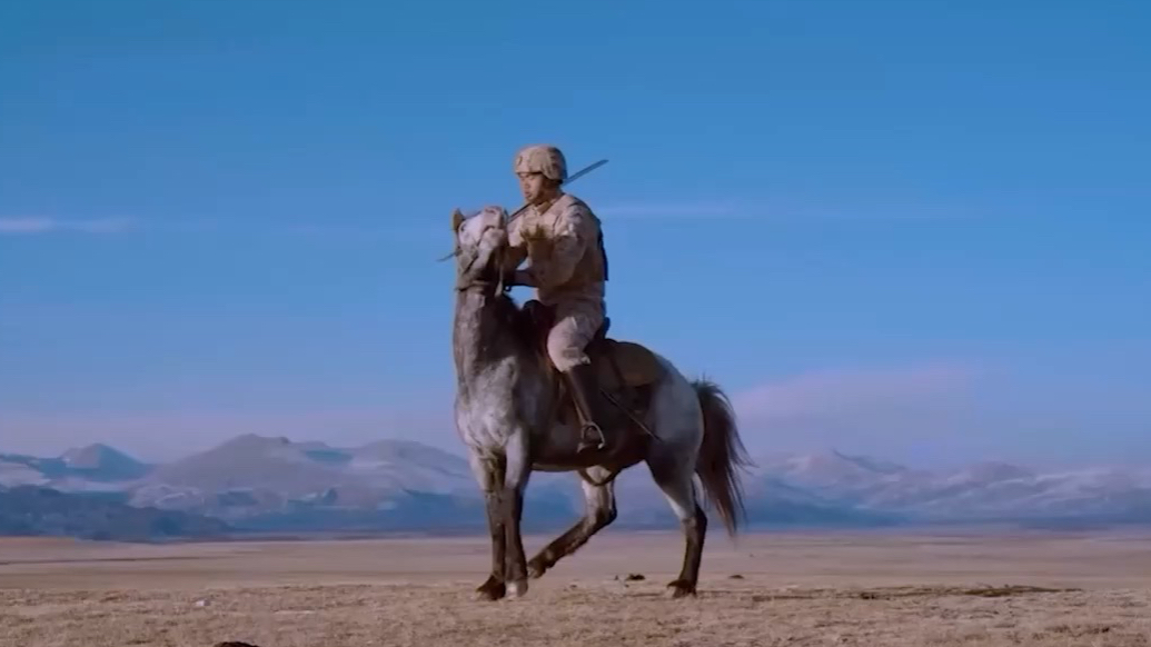 铁马踏春归，家国共团圆：云门酒业祝全球华人春节快乐！