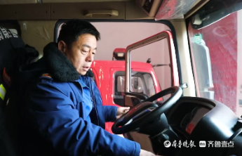 老孔“识途”——消防队里五旬“老司机”