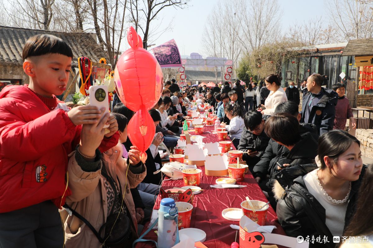 新春随手拍|小山村的“贺岁宴”