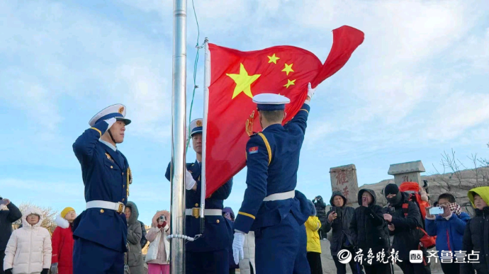 果然视频|“我在，泰山安！”——海拔1545米上的“年”