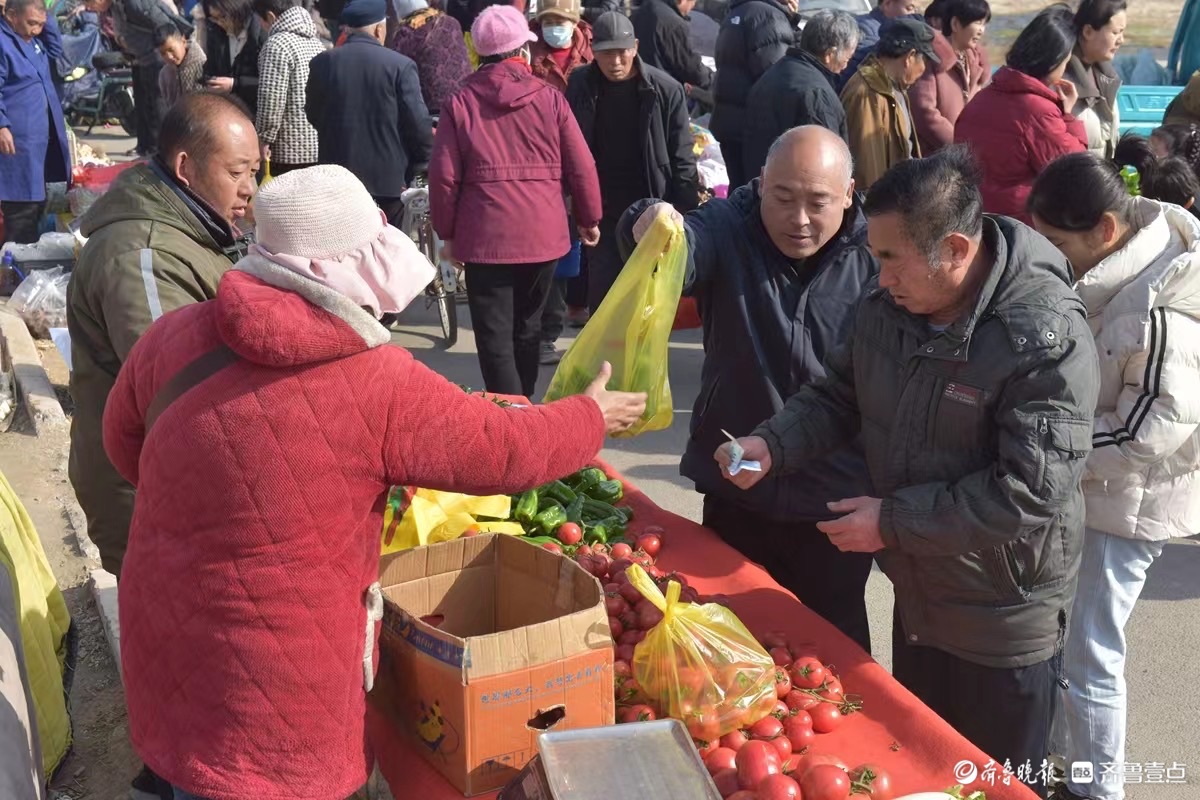 新春随手拍｜蒙山柏林赶大集，烟火气里年味浓