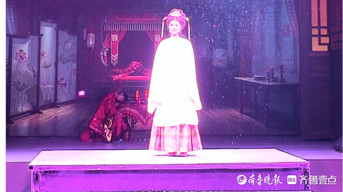 果然视频|《金风玉露宜相逢》大明湖畔开演，“雨荷”邀您入戏