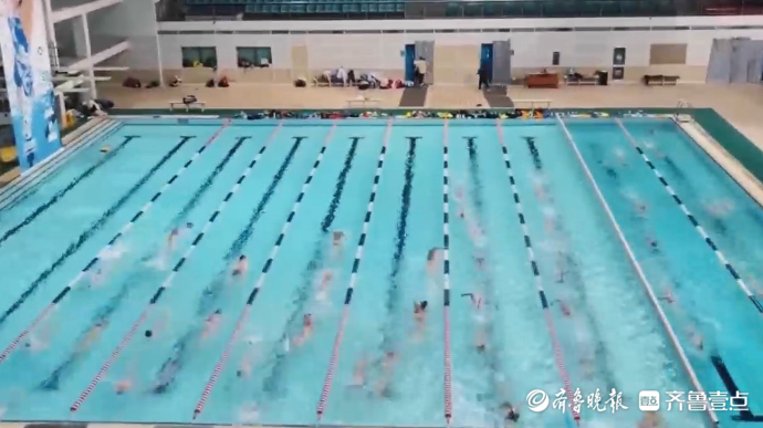 果然视频|大年初五，济南奥体中心游泳馆里的“鱼”快体验