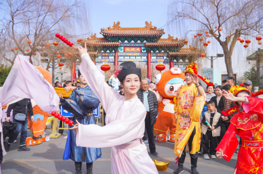 大年初五，济南30家景区共接待游客 94.95万人次