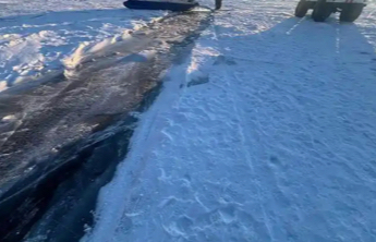 7名中国游客沉入贝加尔湖溺亡，原因与天气回暖有关