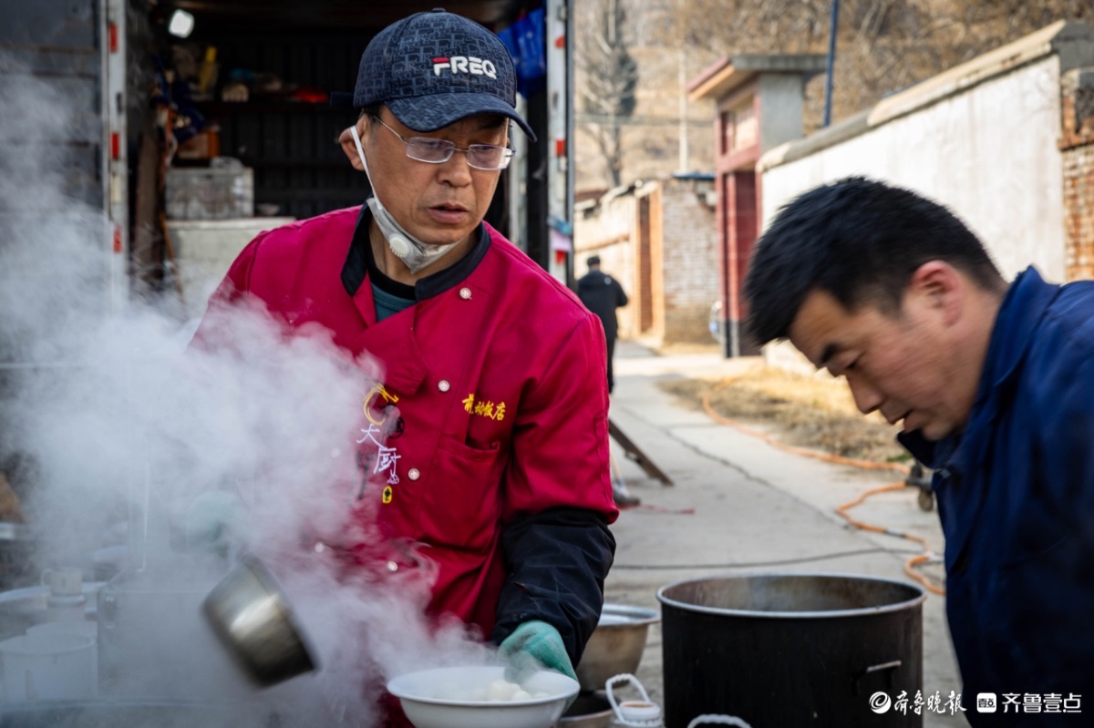 新春随手拍 | 一宴聚百家，古村暖新春