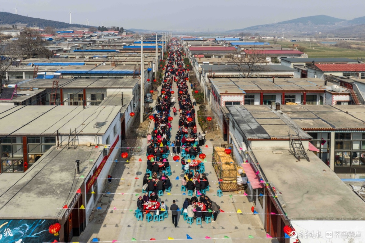 新春随手拍 | 一宴聚百家，古村暖新春