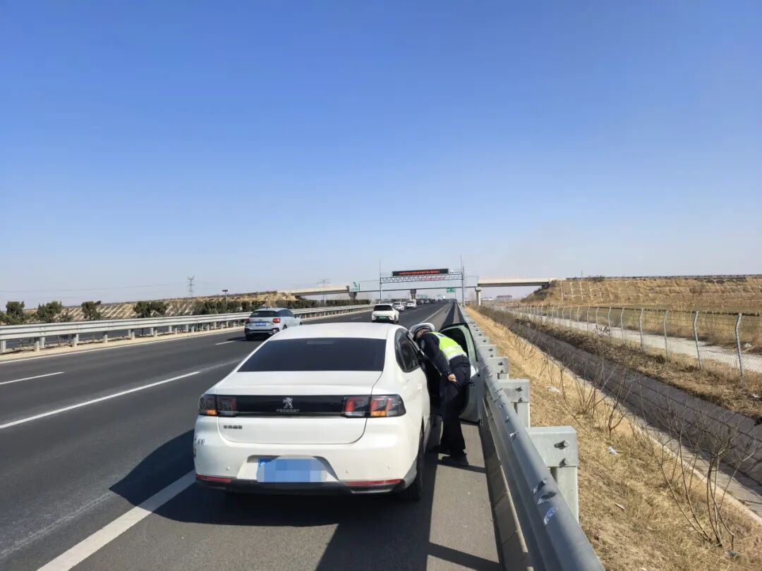 “破五”迎福 平安万家！| 滨州交警春节我在岗