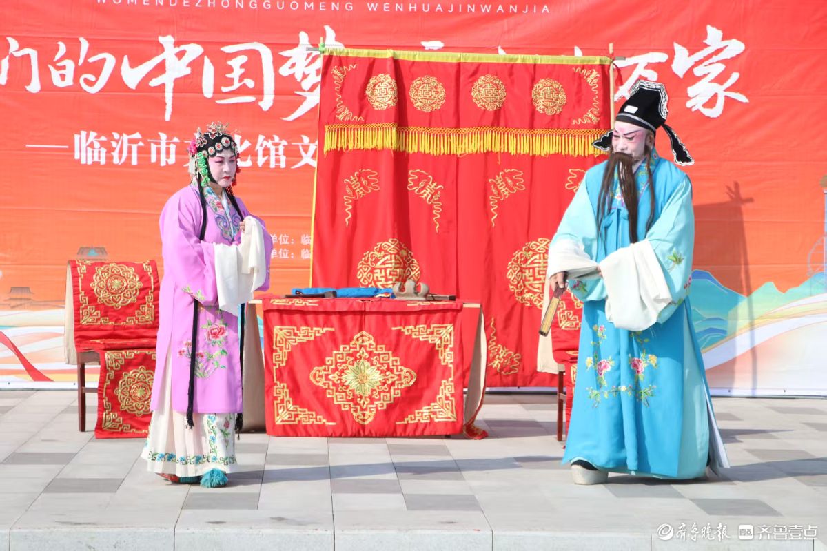 新春随手拍|新春唱大戏，欢喜过大年