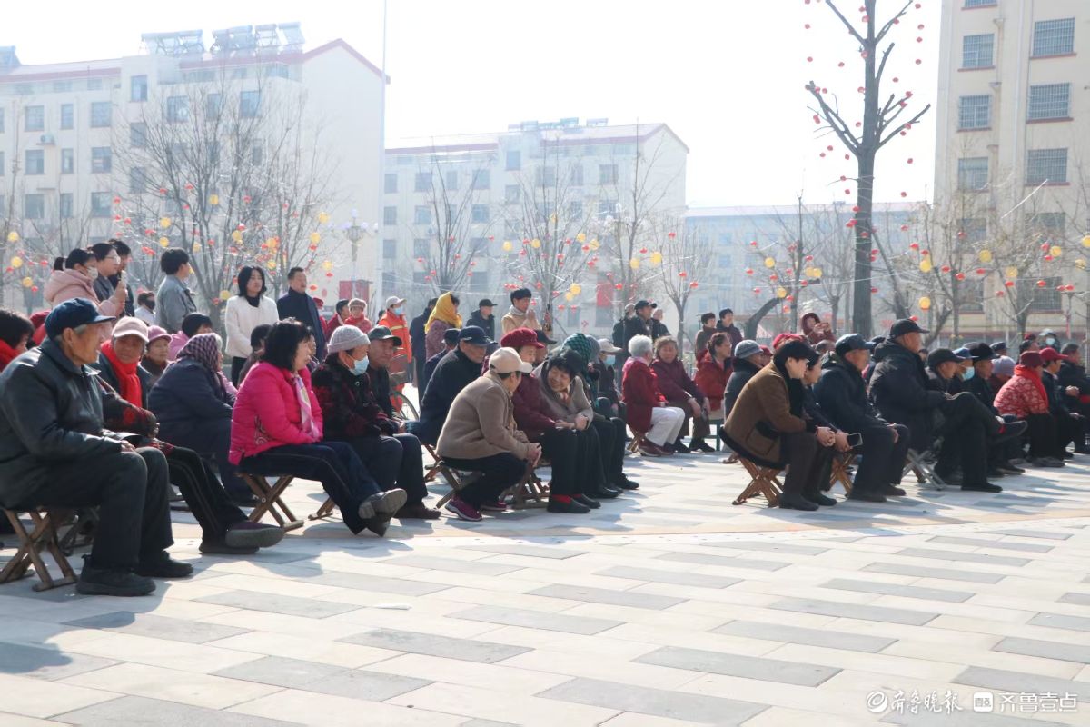 新春随手拍|新春唱大戏，欢喜过大年