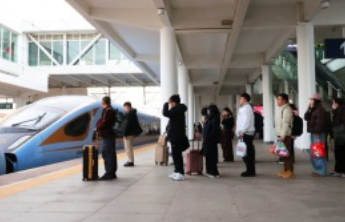 交通运输部：今日跨区域人员流动量将达客流峰值