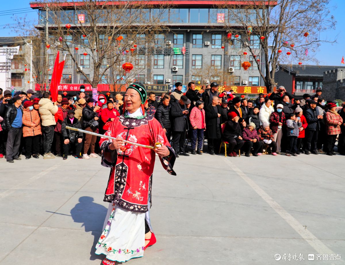 新春随手拍|逛古镇步步皆景，过大年处处生情