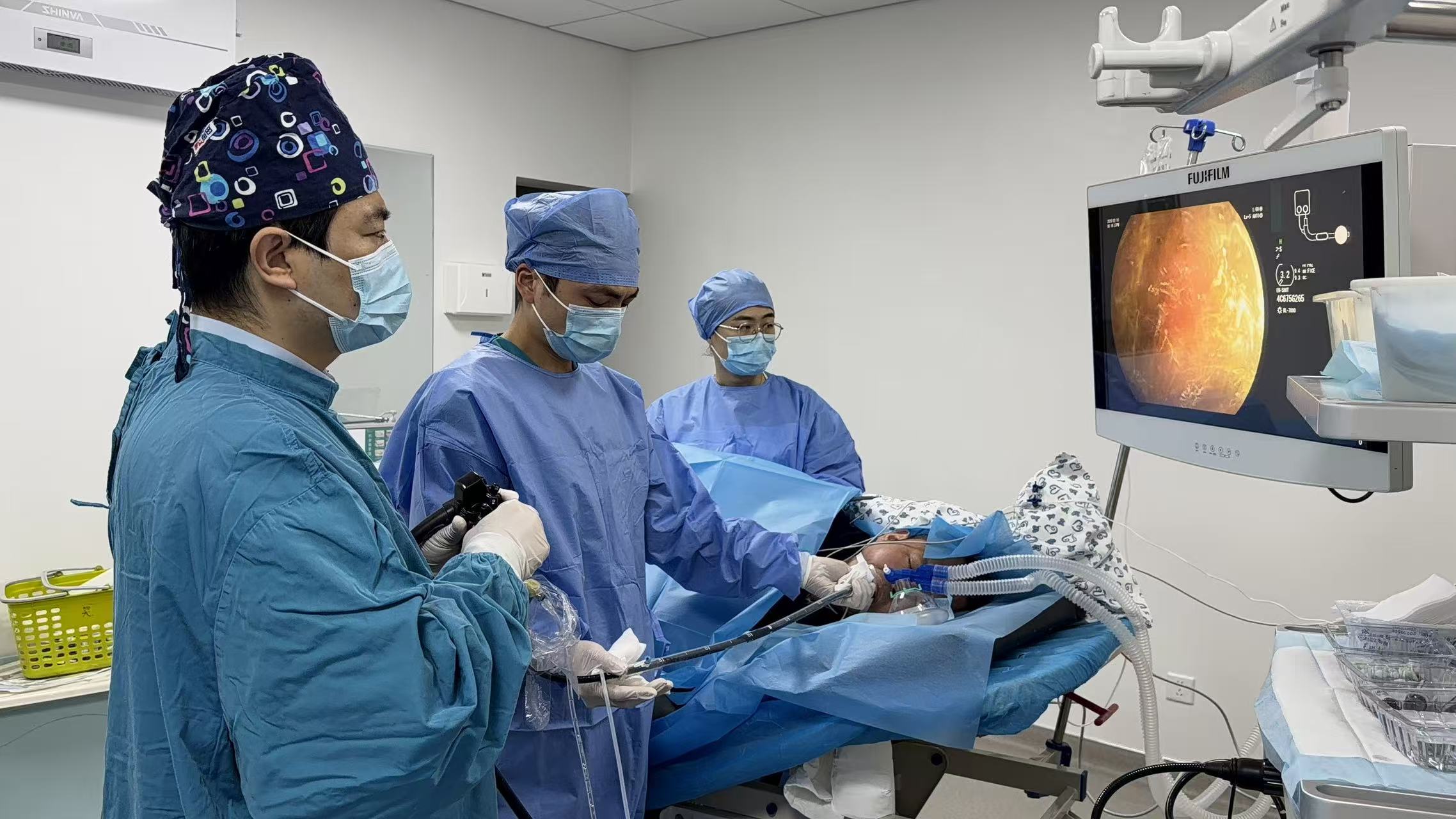 国内首例!金乡县人民医院注水肠镜切除15岁女孩黑斑息肉阑尾