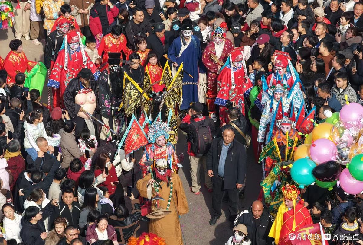 新春随手拍｜正月初五送火神 非遗古韵闹新春