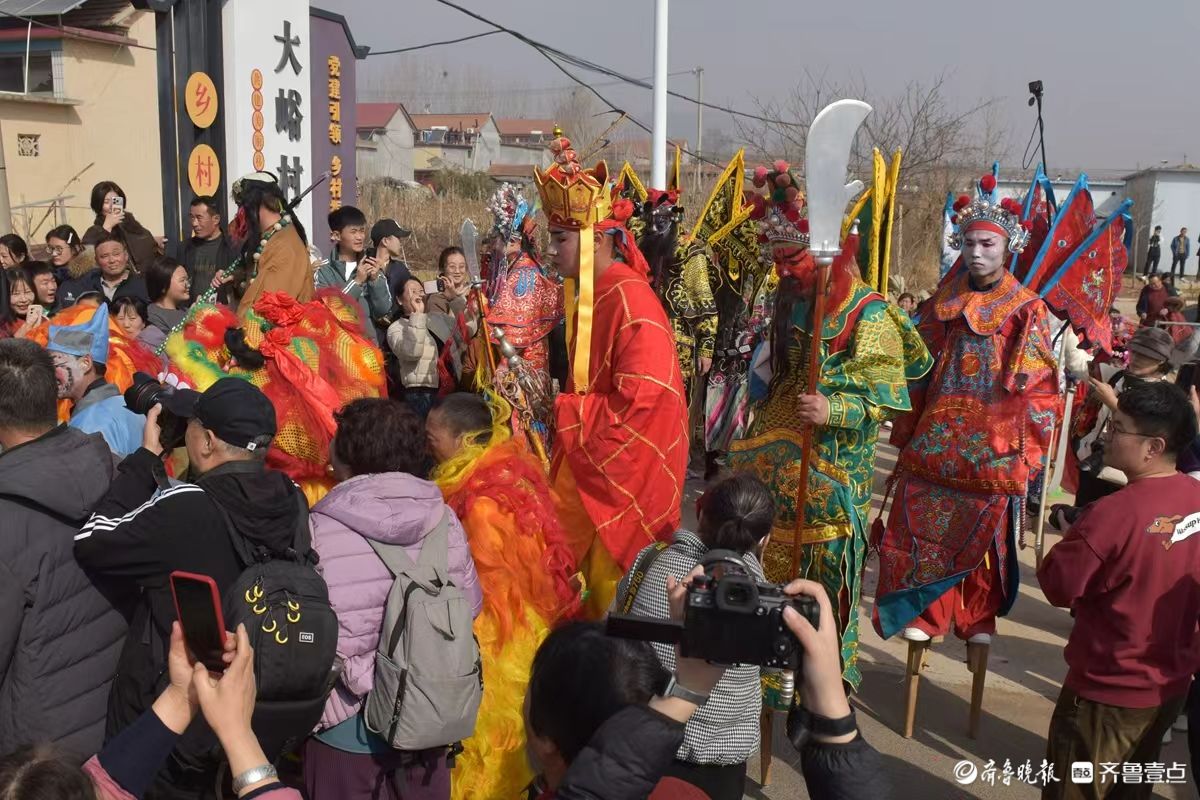 新春随手拍｜正月初五送火神 非遗古韵闹新春