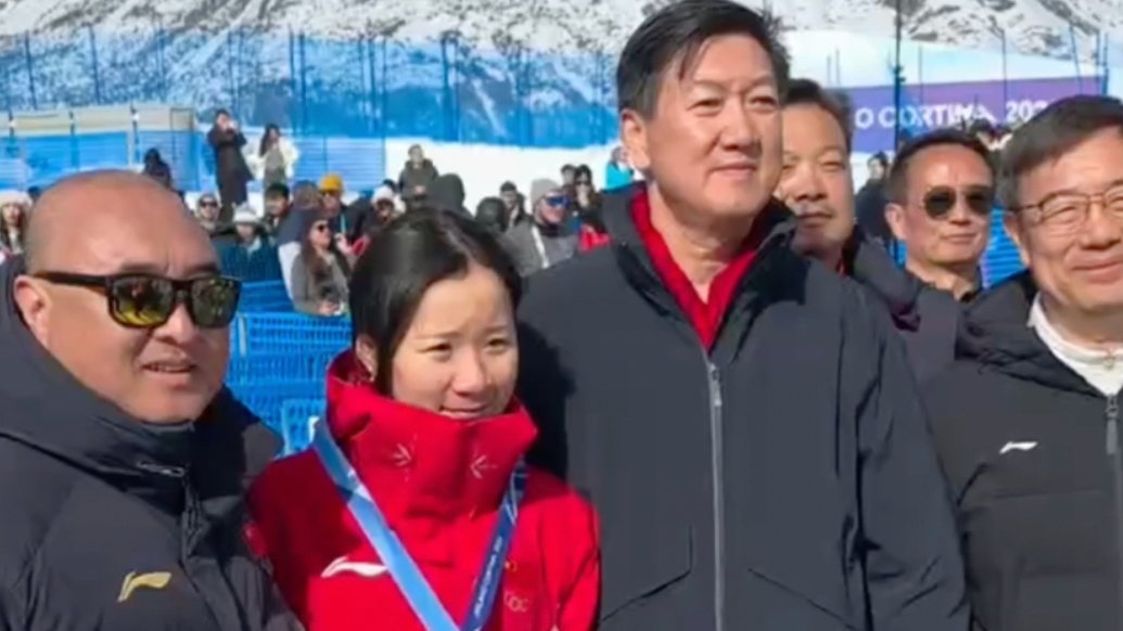 果然视频｜李方慧U型场地夺银，得到国家体育总局局长高志丹表扬