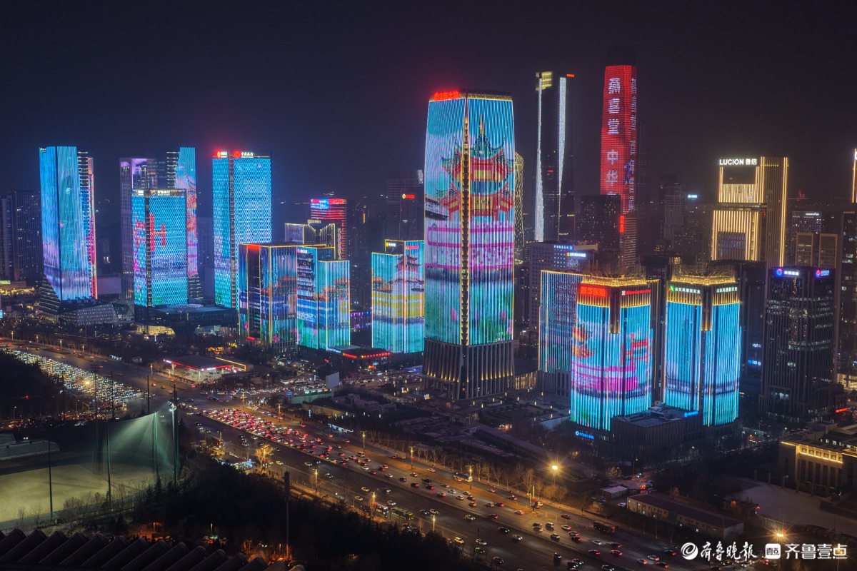 济南奥体中心经十路灯光秀