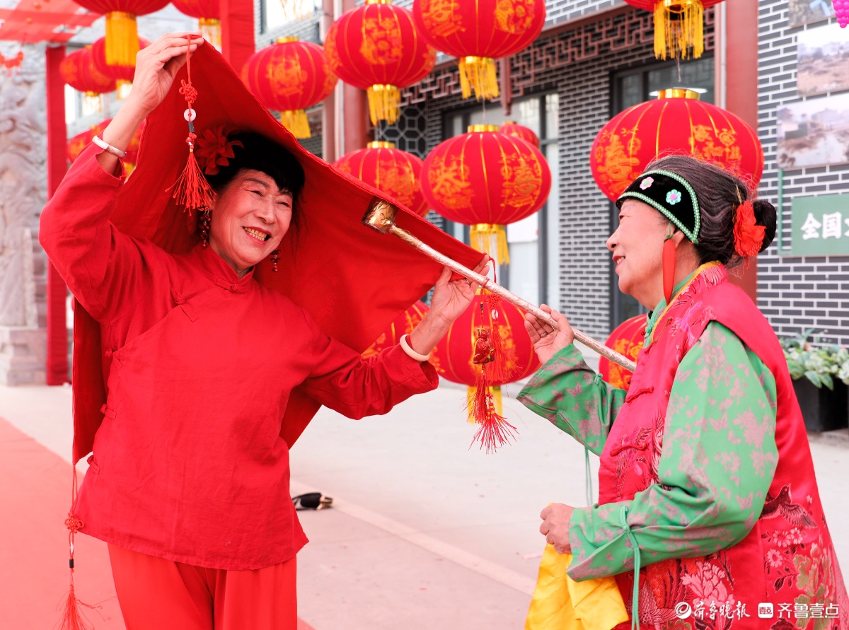 新春随手拍 | 逛古镇过大年，热闹氛围依旧