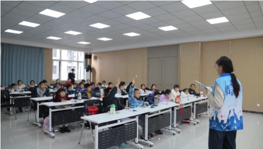 广饶“暖心课堂”让孩子寒假有“趣”处