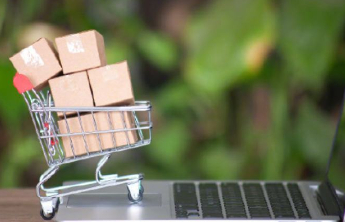 商务部部长：“十四五”时期我国消费市场规模按购买力平价换算世界第一