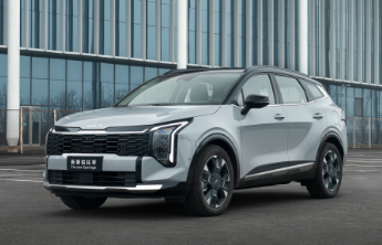 试驾起亚新狮铂拓界：设计、智能、驾控全面升级