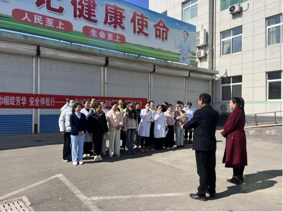 莒县峤山镇卫生院开展庆“三八”妇女节趣味运动会