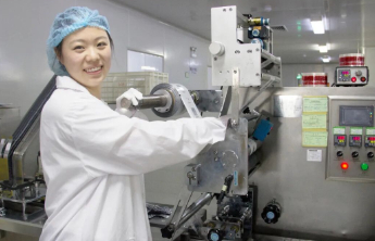 威海经开区总工会举办女职工风采摄影展