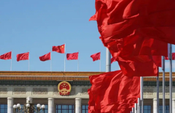 委员通道|徐坤：AI重塑教师角色，应引导学生合理有度使用