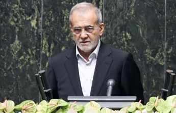 伊朗总统：妄图摧毁伊朗者都对历史无知