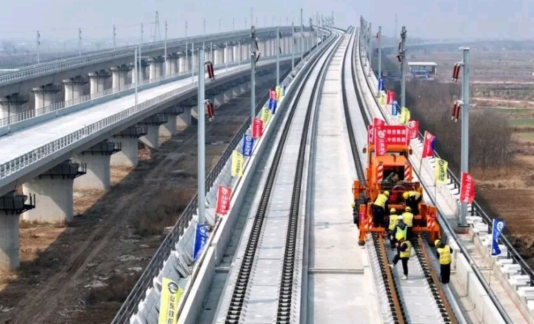 读懂济南|济滨高铁全线铺轨，“轨道上的都市圈”加速成形