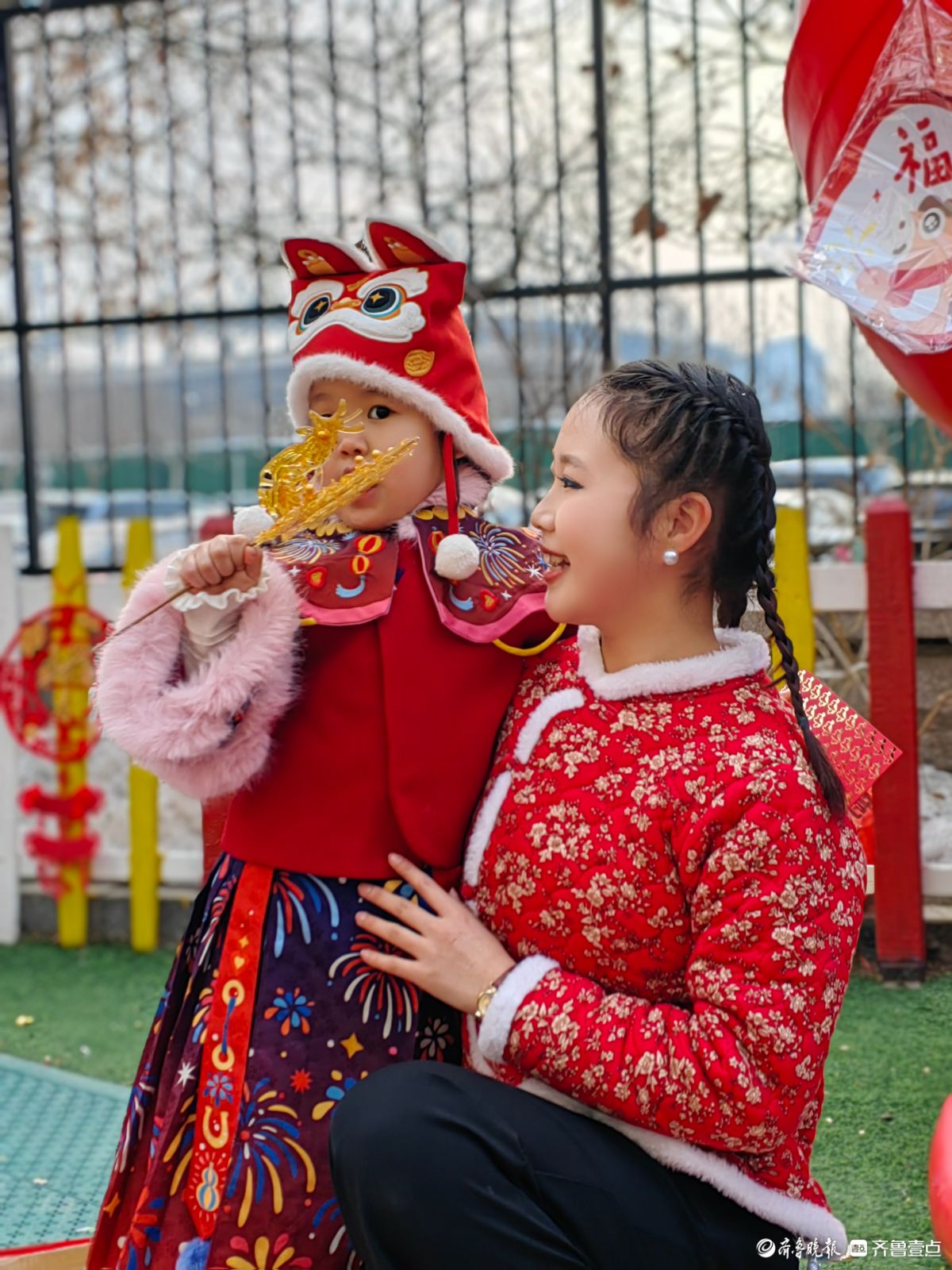 新春随手拍|幼儿园贺新春，年货大集开起来