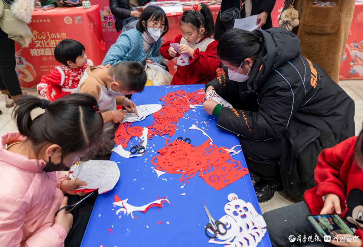 新春随手拍|非遗文化育后人