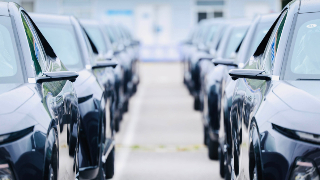 果然财经|保费直降了30%？险企发力探索“车电分离”模式车险