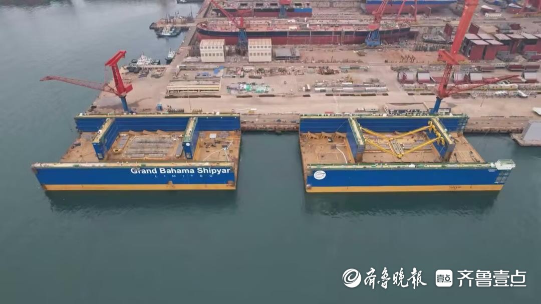 青岛引航站极限两度浮装,护航世界最大级别浮船坞分段出海