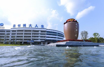 2026白酒行业迎深度重构，头部酒企锚定本质破局逆风