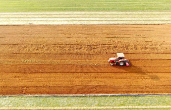 山东三部门发通告：联合收割机等跨区作业凭证出高速免交通行费
