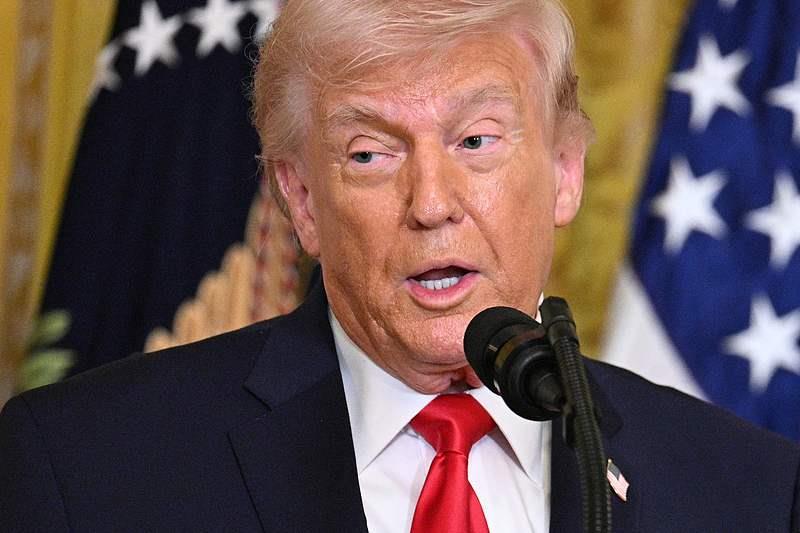 特朗普鼓动油轮“拿出点胆量”通过霍尔木兹海峡