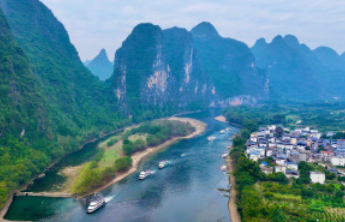 桂林通报“记者卧底6日游低价团”：地接社、导游等被立案调查