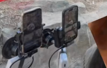 熊猫馆变手机展销会？游客：想看国宝，先过手机墙！