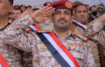 军情室|“抵抗之弧”纷纷参战，胡塞武装为何按兵不动？