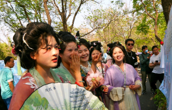 脱单就来千佛山相亲大会！三月三等你爱情通关，报名火热进行中